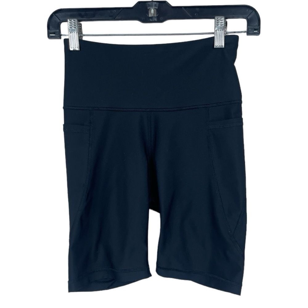 🥑5/$25 Old Navy Powersoft Biker Shorts w/pockets sz S